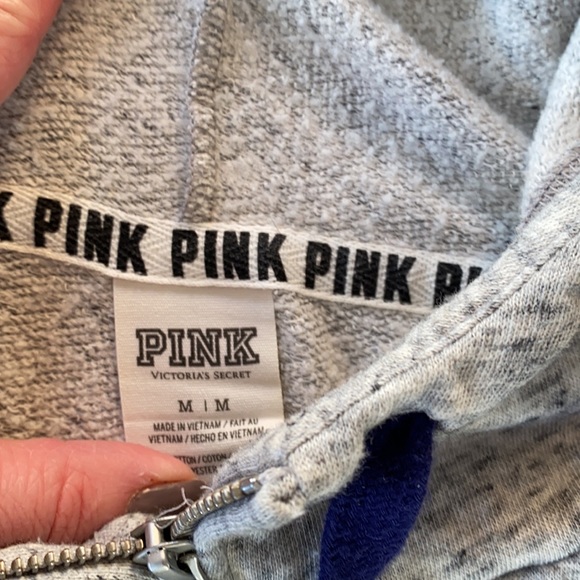 Hoodies - Picture 4 of 8